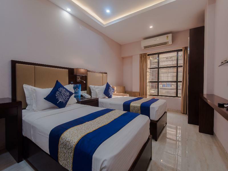 Oyo Flagship 15439 Colaba Hotel Bombaim Exterior foto