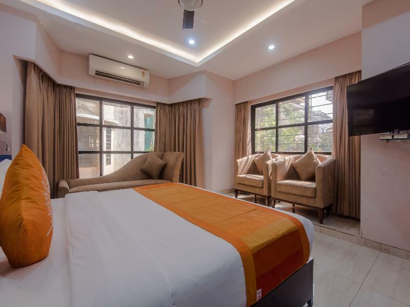 Oyo Flagship 15439 Colaba Hotel Bombaim Exterior foto