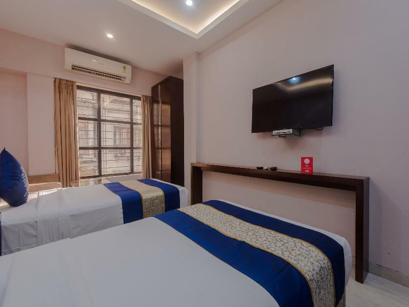 Oyo Flagship 15439 Colaba Hotel Bombaim Exterior foto